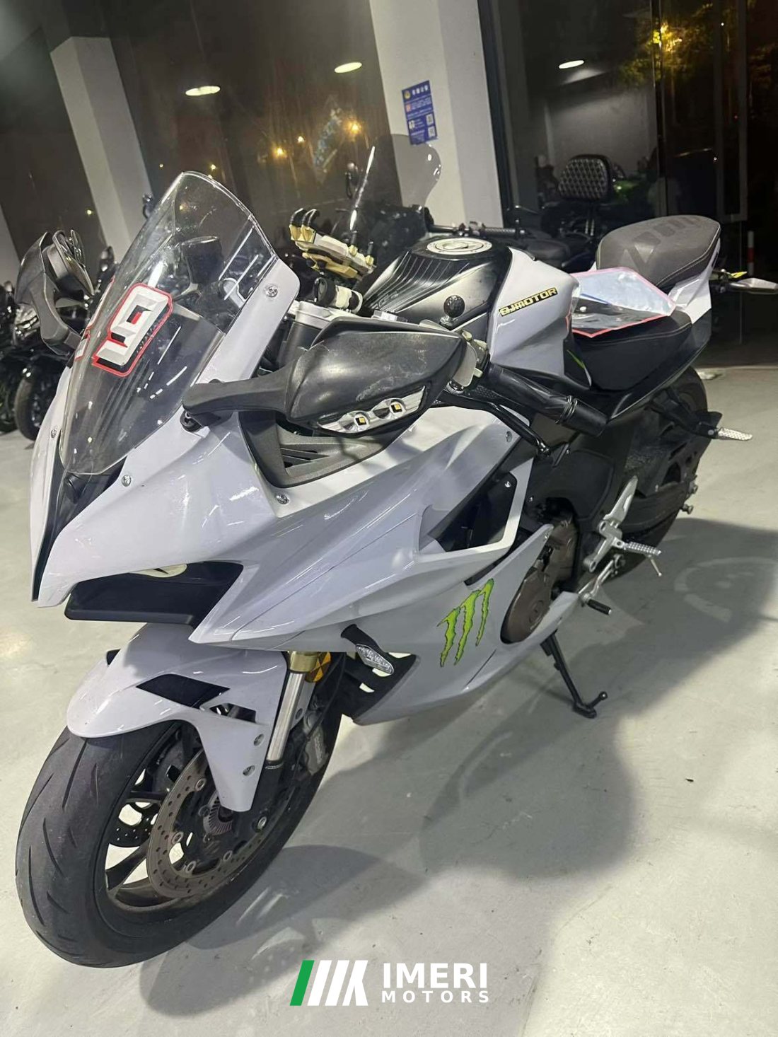 QJMOTOR Roewe i5 550 / Sai 550 *(Context-dependent, usually referring to the motorcycle "Sai 550" or Roewe car v - мотоцикл …