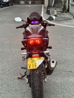 Honda CBR400R - фото 5