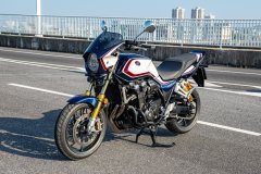 Honda CB1300 Super Four - ფოტო 1
