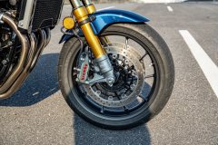 Honda CB1300 Super Four - ფოტო 12