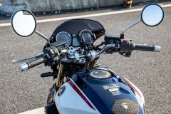 Honda CB1300 Super Four - ფოტო 8