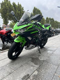 Kawasaki Ninja 400 - ფოტო 2