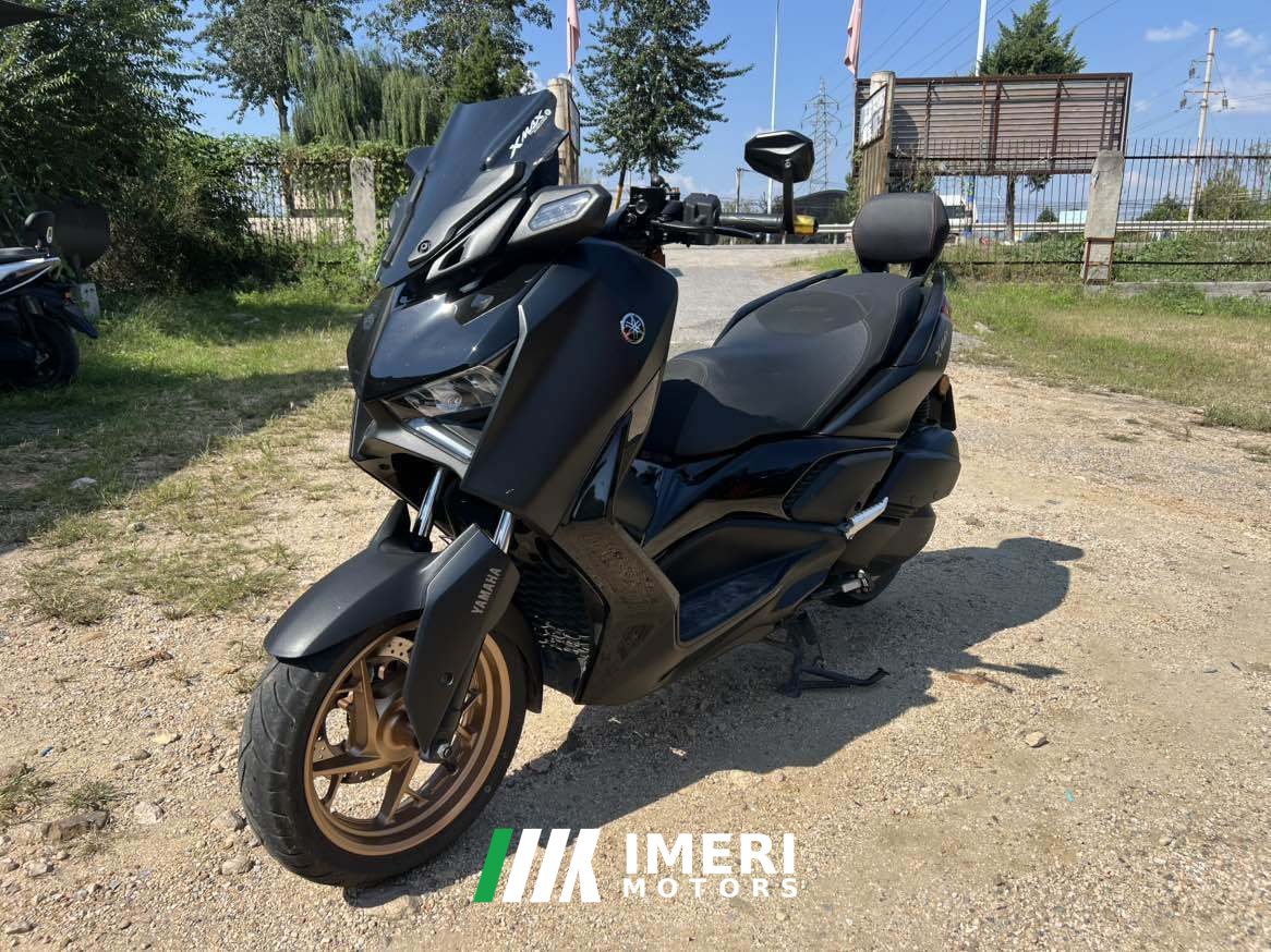 2023 Yamaha XMAX 300 cc