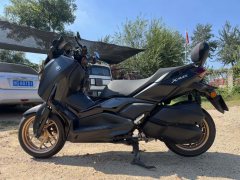 Yamaha XMAX 300 cc - photo 5