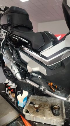 Honda X-ADV 750 - photo 2