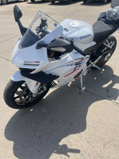 Zhangxue Motorcycles 500RR - ფოტო 1