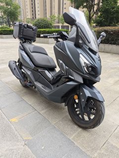 SYM Cruisym 250 - фото 2