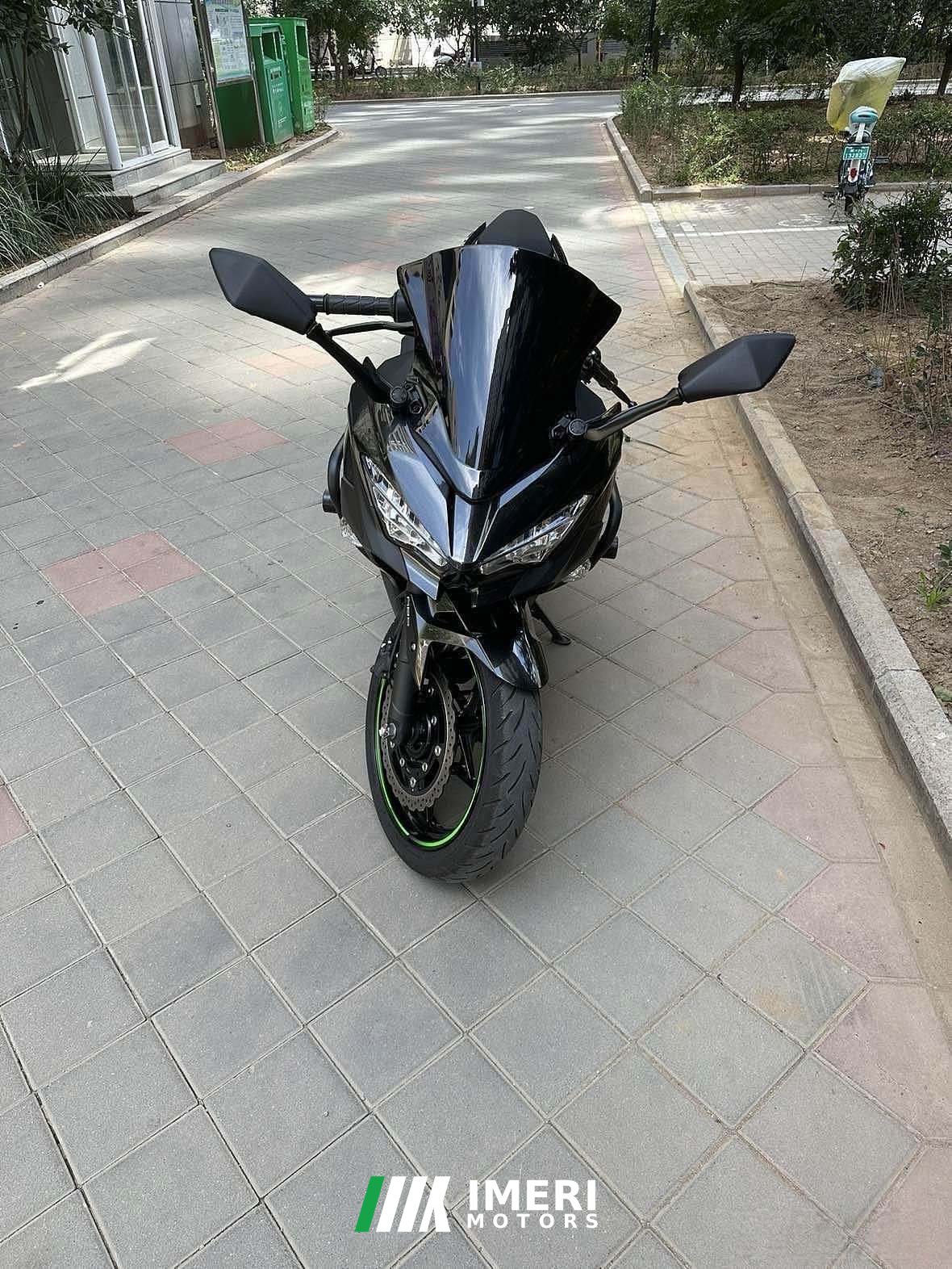 2022 Kawasaki Ninja 400