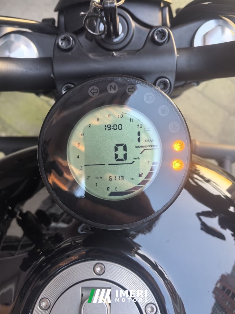 2022 QJMOTOR Flash 300