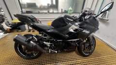 Kawasaki Ninja 400 - ფოტო 1