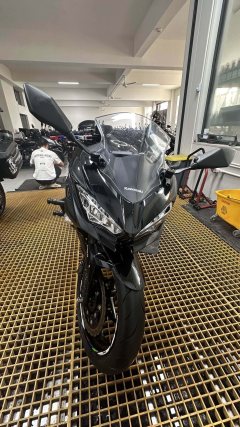 Kawasaki Ninja 400 - ფოტო 2