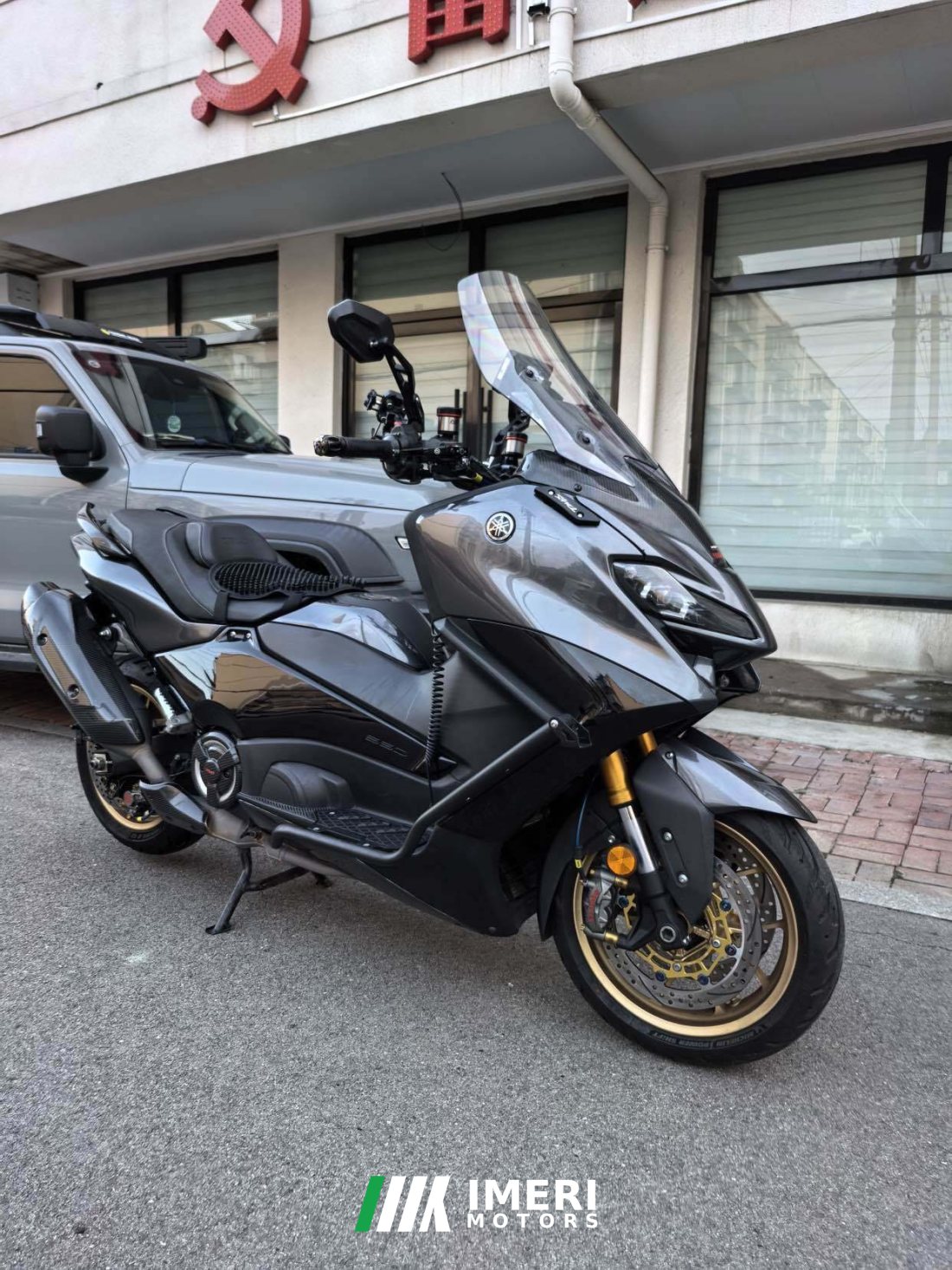 Yamaha TMAX 560 cc - motorcycle from China