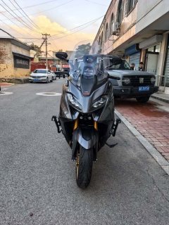 Yamaha TMAX 560 cc - photo 4