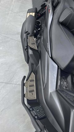 Voge SR4 Max 350 cc - ფოტო 3