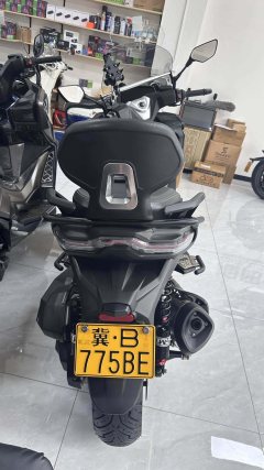 Voge SR4 Max 350 cc - ფოტო 4