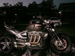 Triumph Rocket 3 2500 cc - фото 1