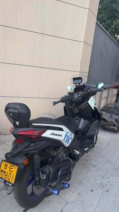 Yamaha XMAX 300 cc - ფოტო 2
