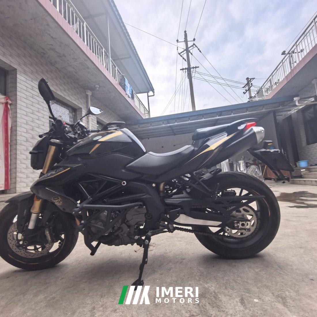 Benelli TNT600i - მოტოციკლი ჩინეთიდან