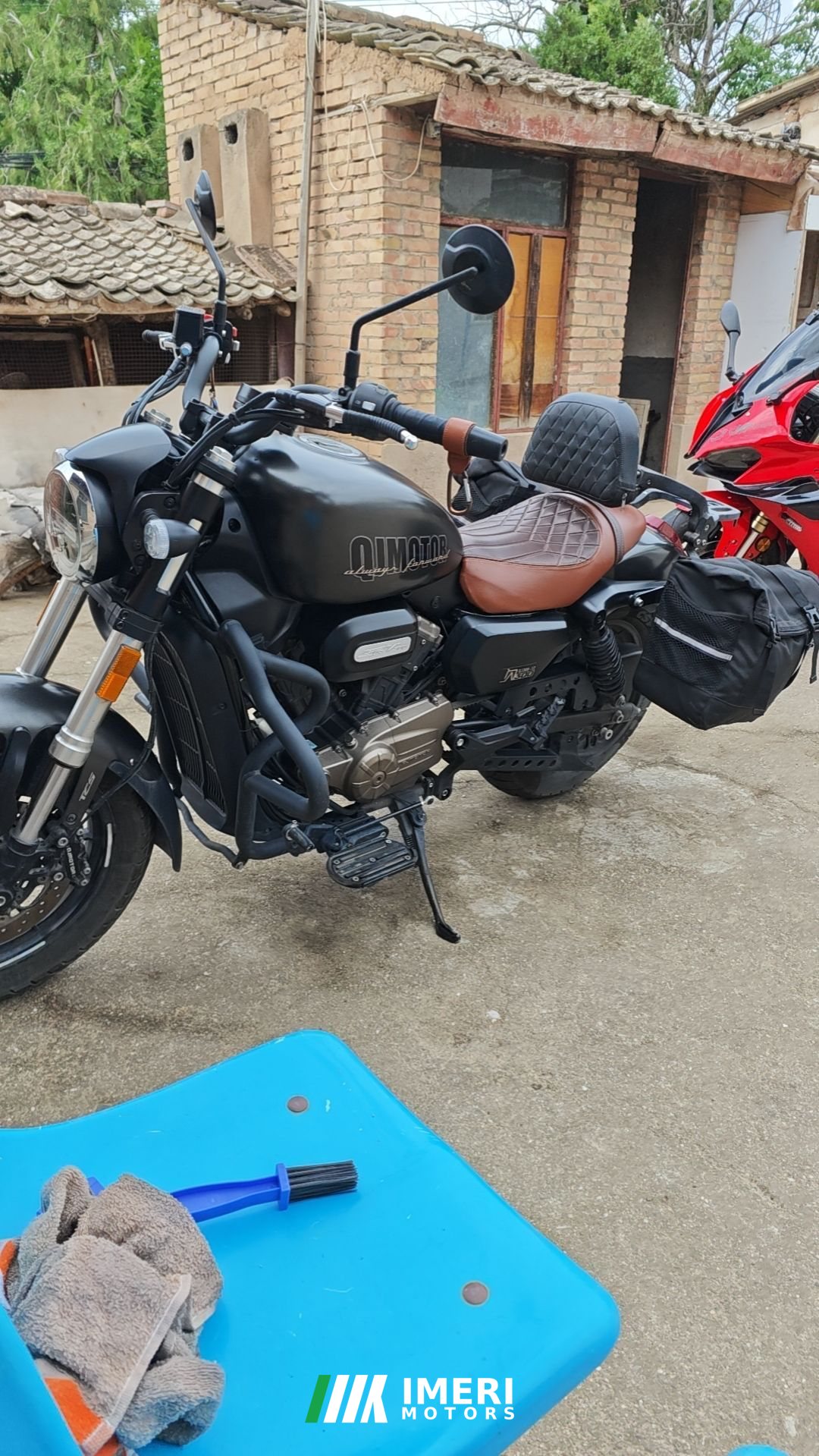 2023 QJMOTOR Flash 300