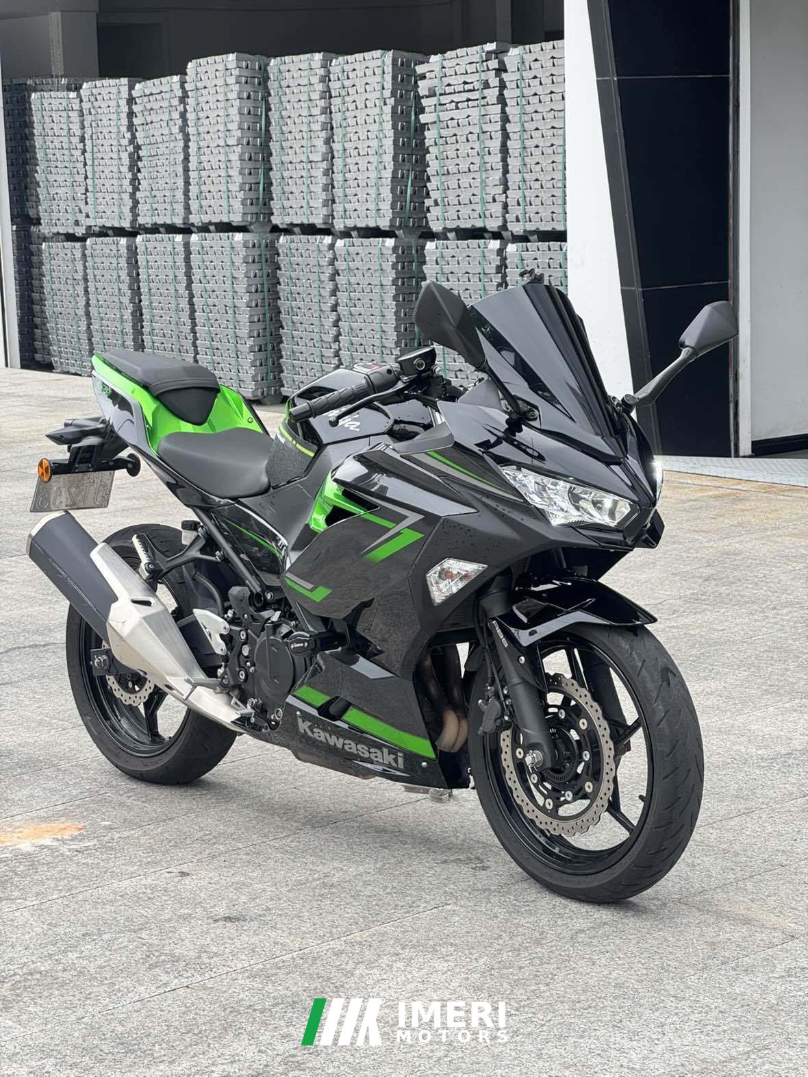 2023 Kawasaki Ninja 400
