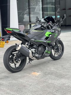 Kawasaki Ninja 400 - ფოტო 8