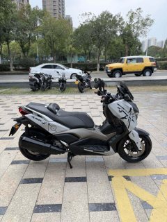 Yamaha XMAX 300 cc - ფოტო 3