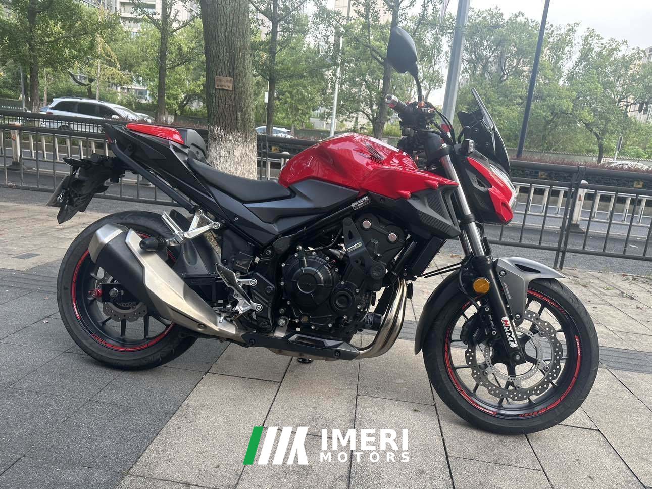 2022 Honda CB400F