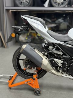 Kawasaki Ninja 400 - ფოტო 5