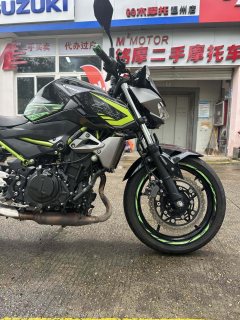 Kawasaki Z400 - ფოტო 5