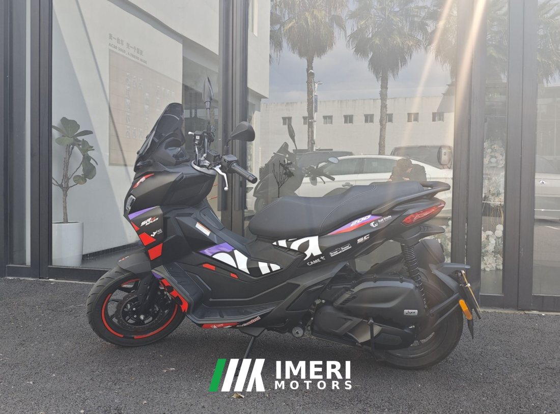 Aprilia SR GT 200 - мотоцикл из Китая
