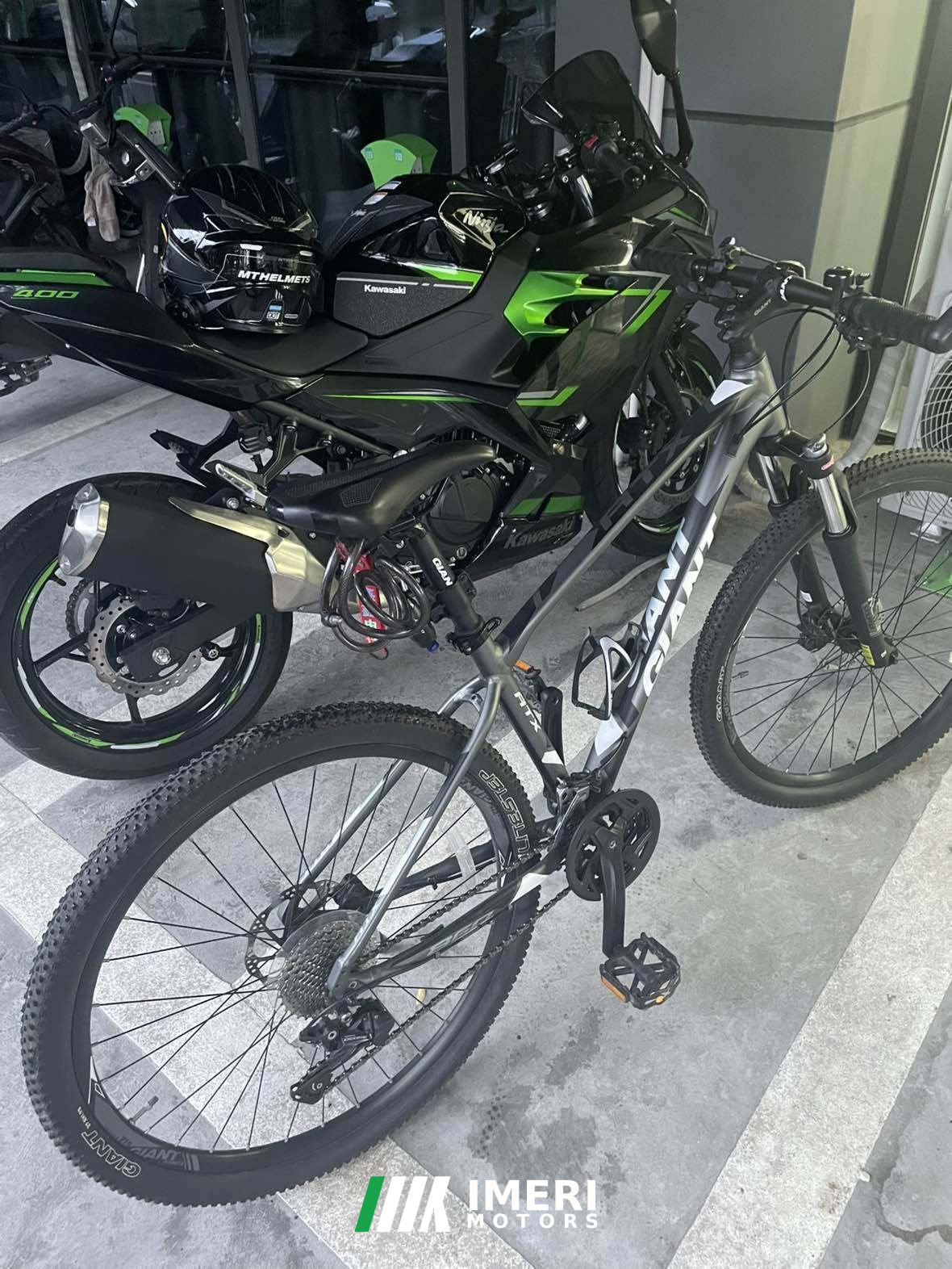 2023 Kawasaki Ninja 400