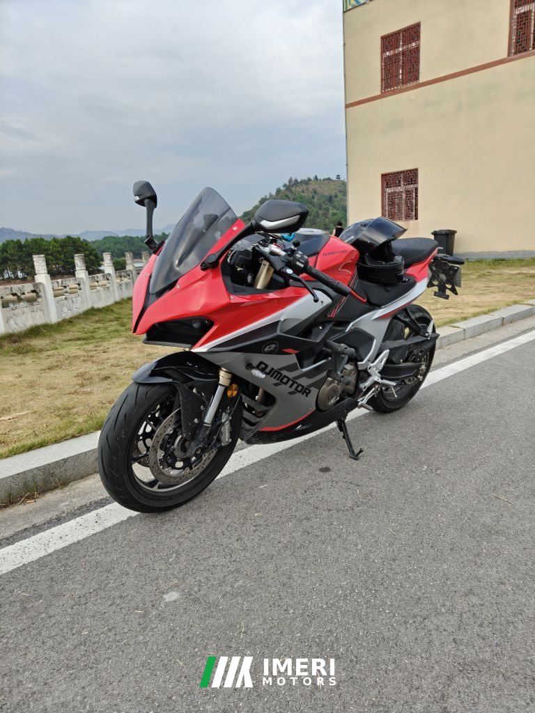 QJMOTOR Roewe i5 550 / Sai 550 *(Context-dependent, usually referring to the motorcycle "Sai 550" or Roewe car v - motorcycl…