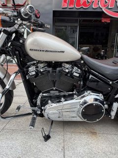 Harley-Davidson Breakout 1860 cc - ფოტო 7