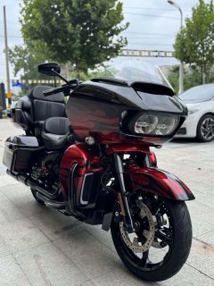 Harley-Davidson Road Glide 1923 cc - ფოტო 1