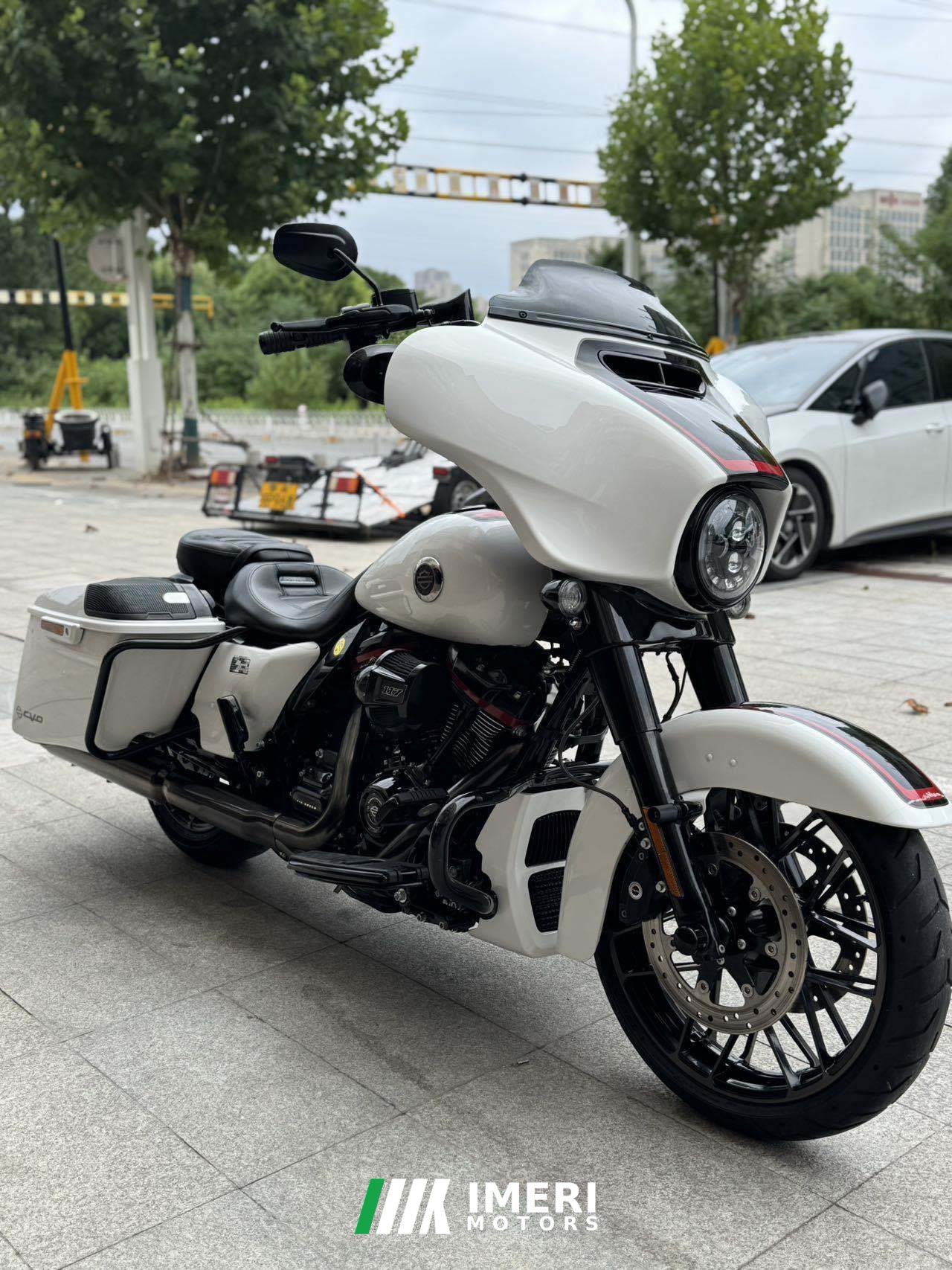 2022 Harley-Davidson Street Glide 1923 cc