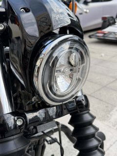 Harley-Davidson Street Bull Street Bob 1870 cc - ფოტო 10