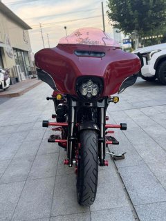 Harley-Davidson Street Glide 1868 cc - ფოტო 3