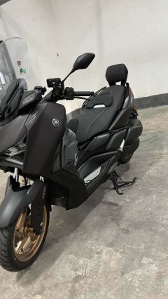 Yamaha XMAX 300 cc - ფოტო 1