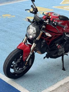 Ducati Monster 821 - фото 11