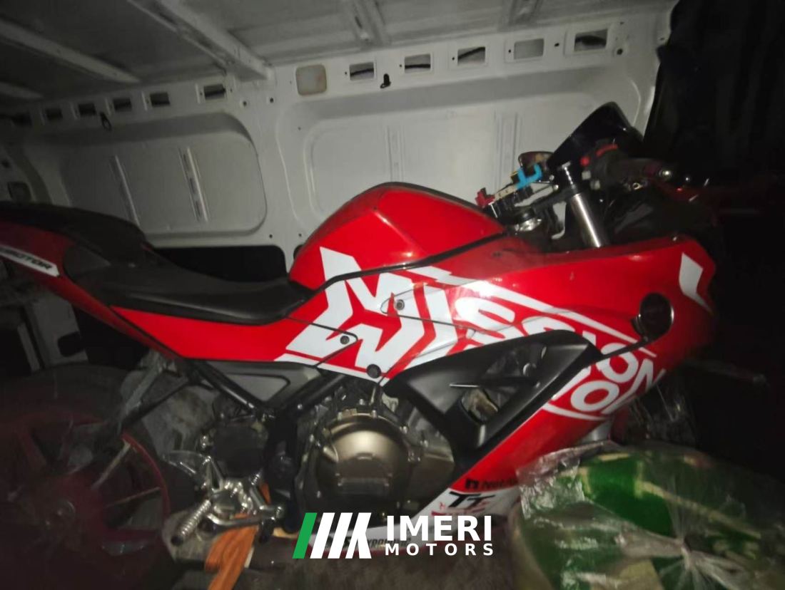QJMOTOR Match 400 - motorcycle from China
