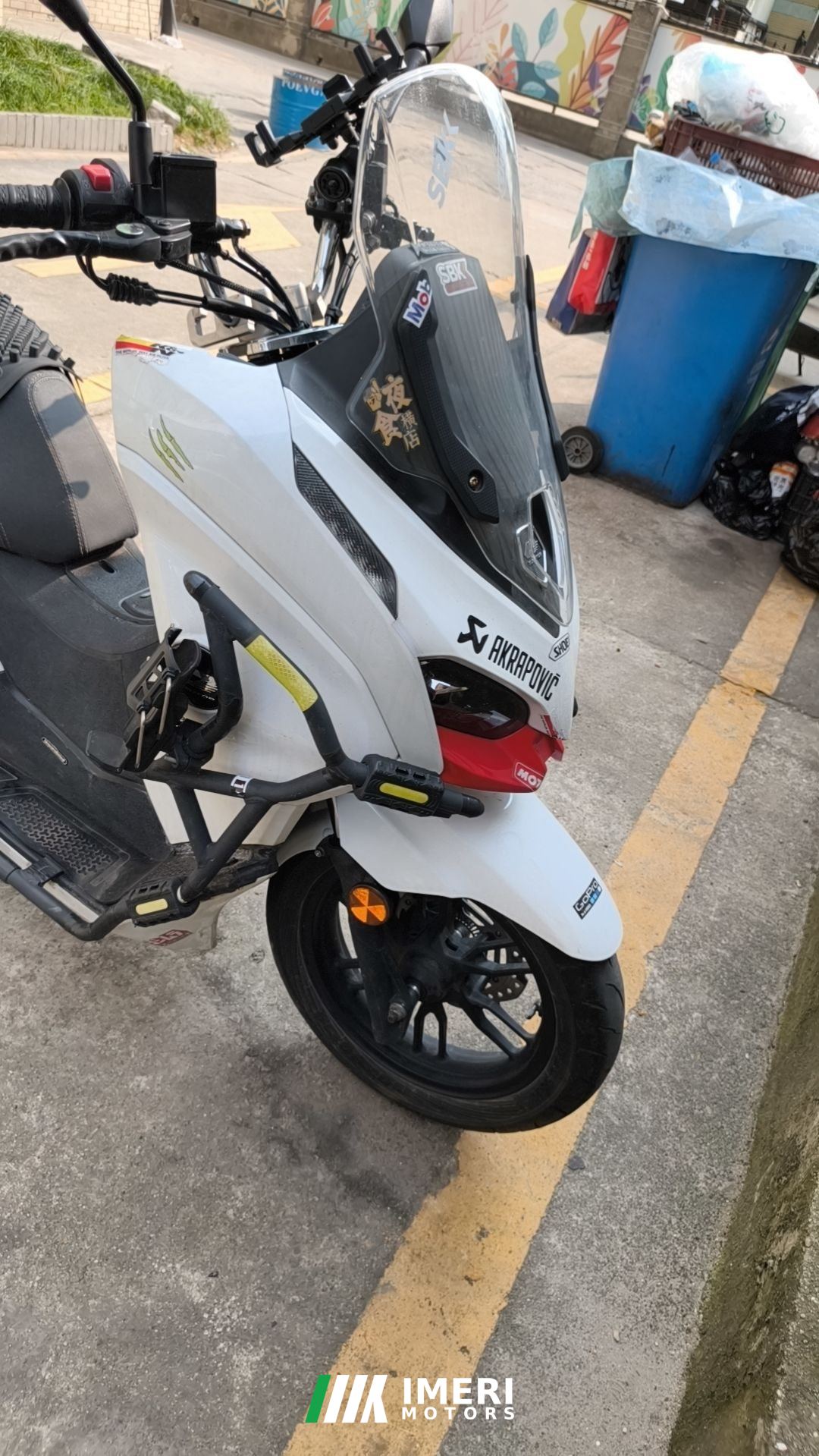 QJMOTOR Hong 150 - motorcycle from China