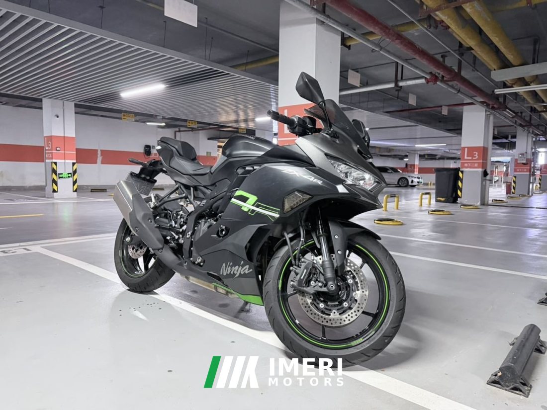 Kawasaki ZX-4R 400 cc - мотоцикл из Китая