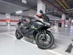 Kawasaki ZX-4R 400 cc - фото 1