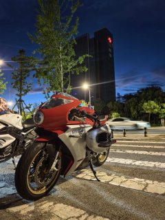 MV Agusta Superveloce 800 - ფოტო 1
