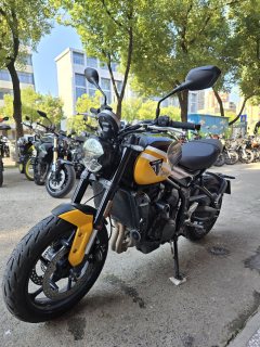 Triumph Trident 660 - ფოტო 2