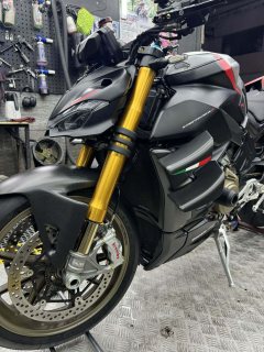 Ducati Street Fighter V4 1100 cc - ფოტო 7