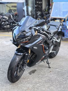 Honda CBR650R - ფოტო 2