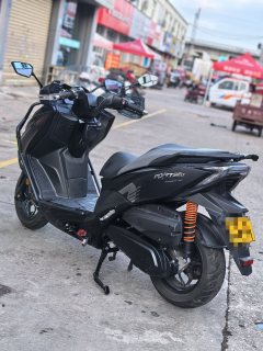 QJMOTOR Hong 250 - ფოტო 5