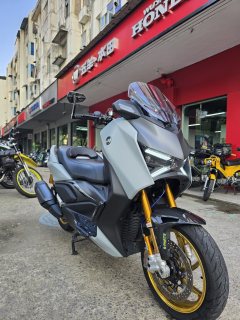 Yamaha XMAX 300 cc - ფოტო 2