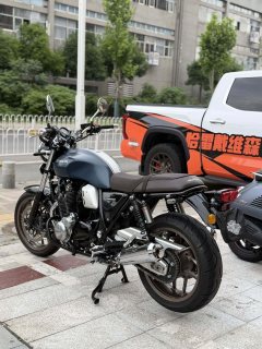 Honda CB1100 - ფოტო 4